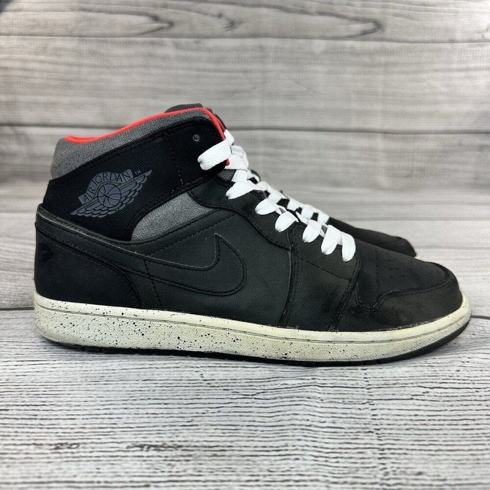Nike Air Jordan Mid Holiday Sneakers Men Size 9.5 Athletic Shoes - 811124-035